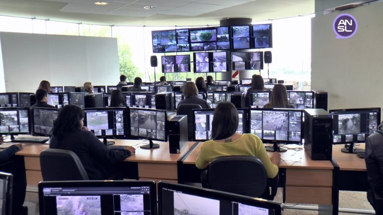 Nuevo centro de control y emergencias en Torremolinos con conexión a 69 cámaras municipales