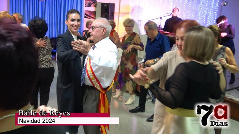 Personas mayores de Benalmádena también gozaron de las celebraciones navideñas