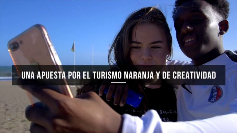 Torremolinos impulsa su enfoque innovador para liderar los futuros desafíos turísticos con su reciente estrategia